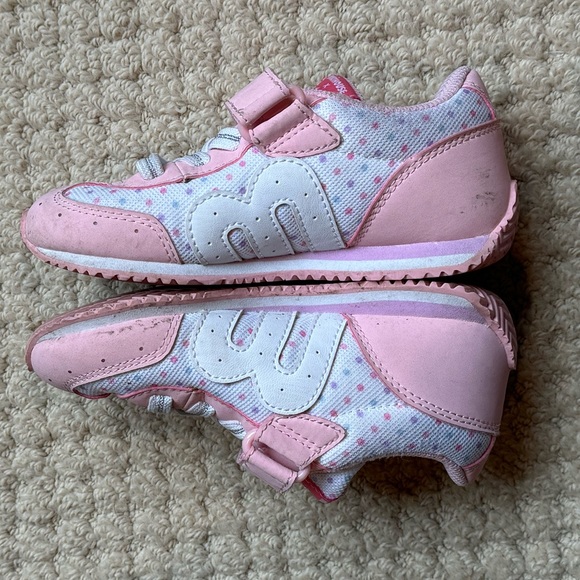 Mikihouse X Mixuno Kid’s Pink Polkadot Sneakers - Picture 4 of 8